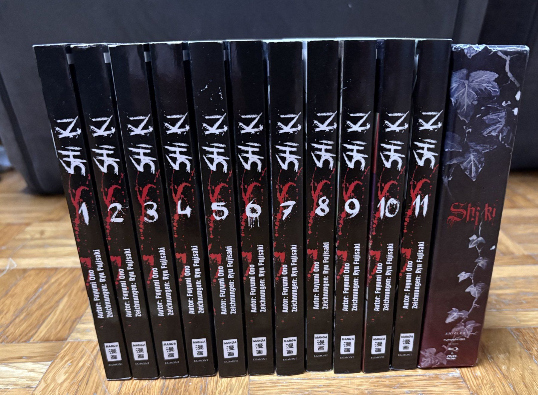 Fumetti: Shiki Manga Kollektion + Blu Ray Box Set – Usato da Fällanden venduto da zsp_p9nf 1
