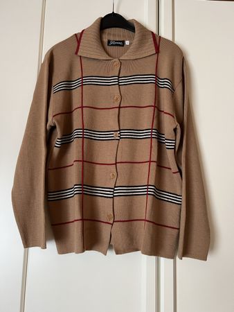Strickjacke Glamour beige kariert Grösse XL