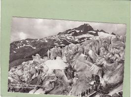 Rhonegletscher mit Nägelisgrätli Eingang zur Eisgrotte