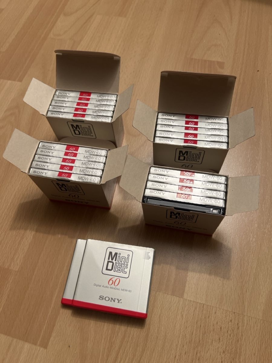 Sony Minidisc: 21 Sony MiniDisc MDW-60  OVP – Neu und originalverpackt aus Edlibach von lar_snw9 1