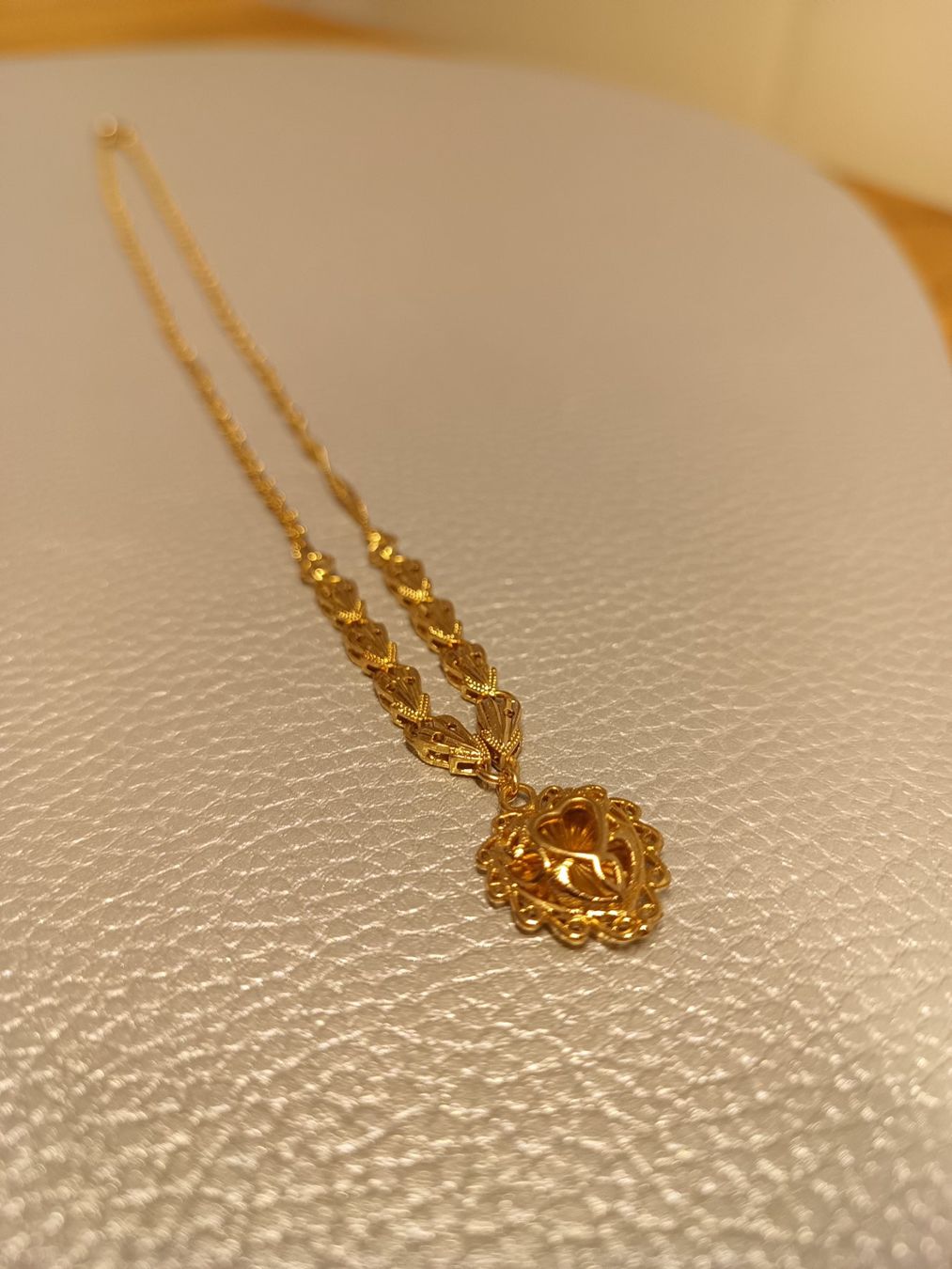 Catenine: Schmuck Goldige mit Medal in Herzform – Nuovo (secondo la descrizione) da Frümsen venduto da Swissline90 2