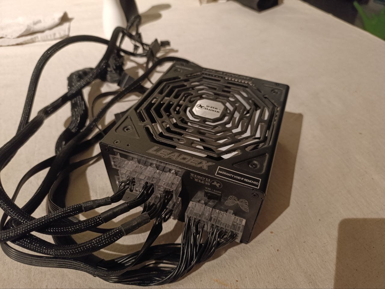Elektronikbauteil: Super Flower 850W PC Netzteil – Gebraucht aus Zug von Chretze 2