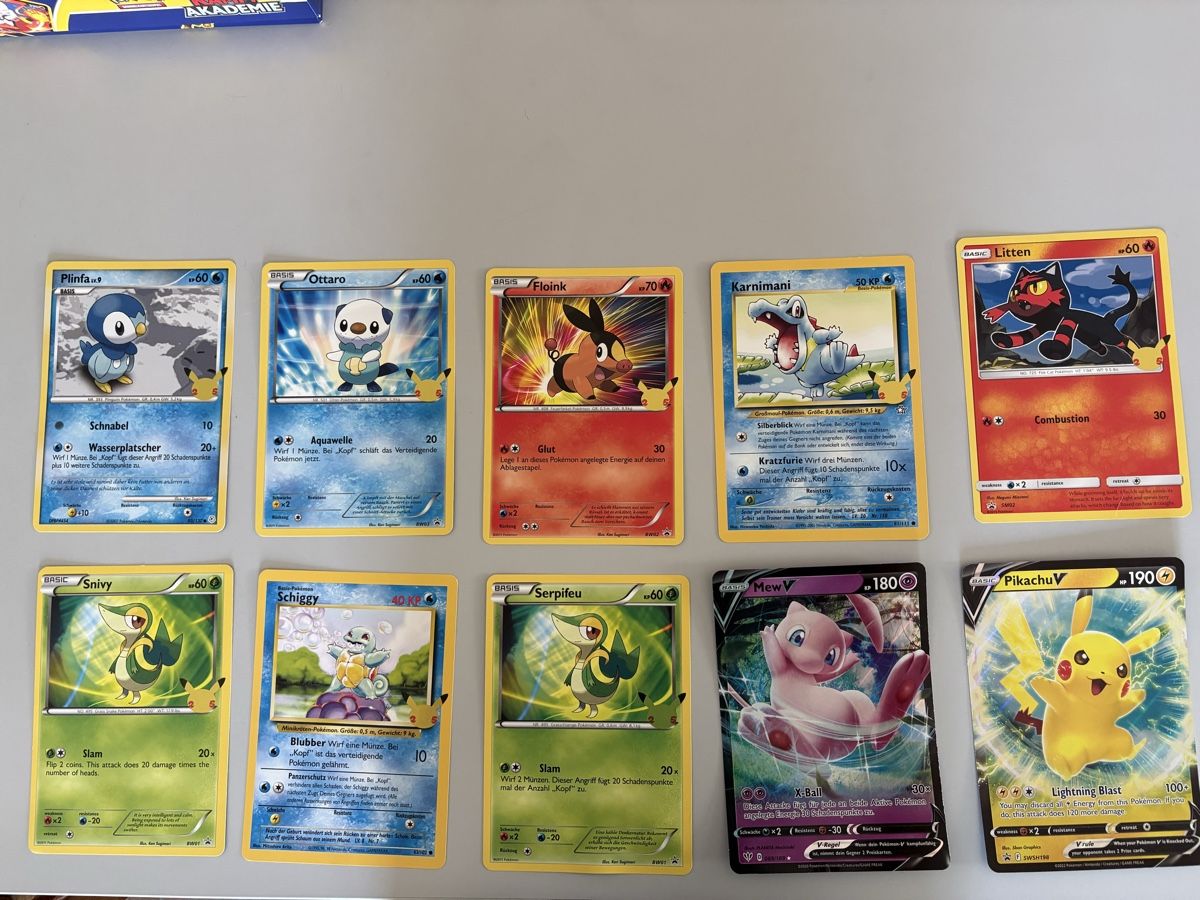 Pokémon Sammelbilder & Trading cards: Grosse Pokémon Sammelkarten – Gebraucht aus Weinfelden von naranja818