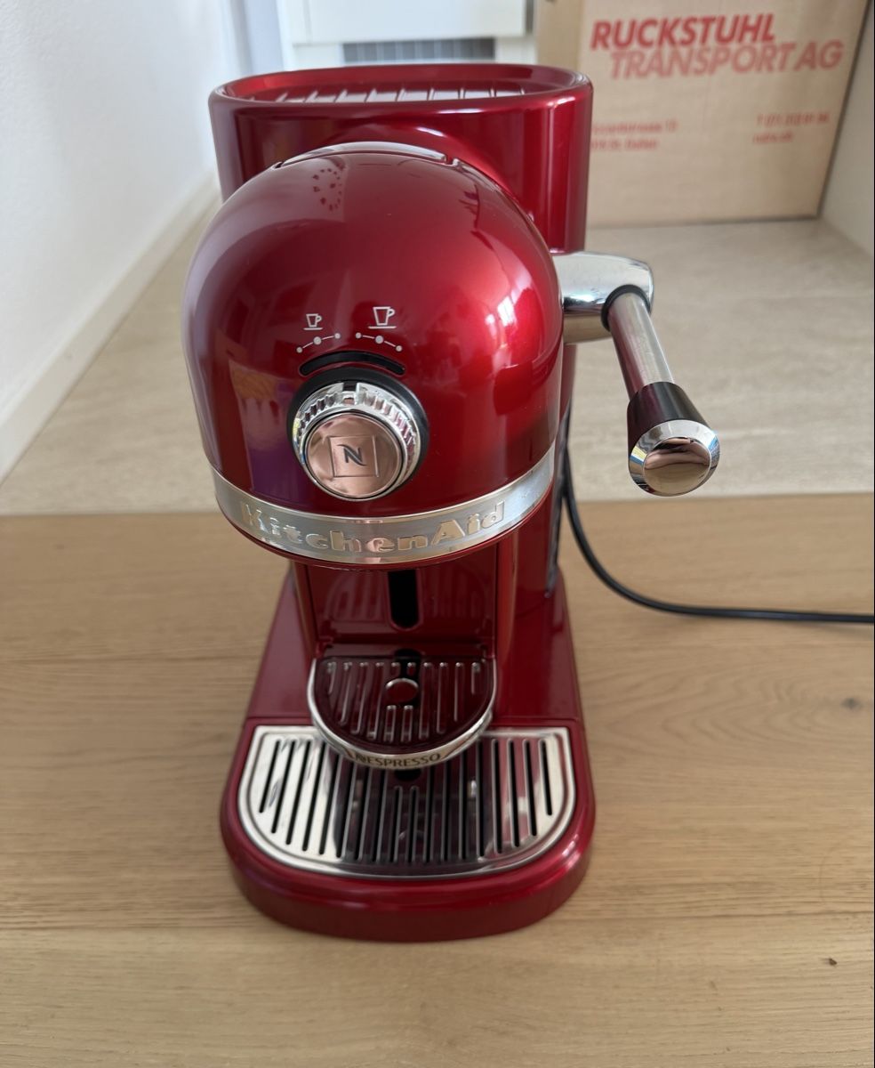 Kitchenaid Macchine per caffè & Macchine per espresso: Kaffeemaschine Kitchenaid Nespresso – Usato da Goldach venduto da lua_2psq