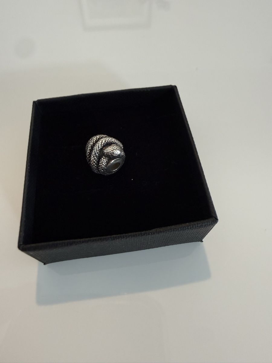 Thomas Sabo Ciondoli: Thomas Sabo Bead silber geschwärzt – Usato da Ueken venduto da salomon.t9
