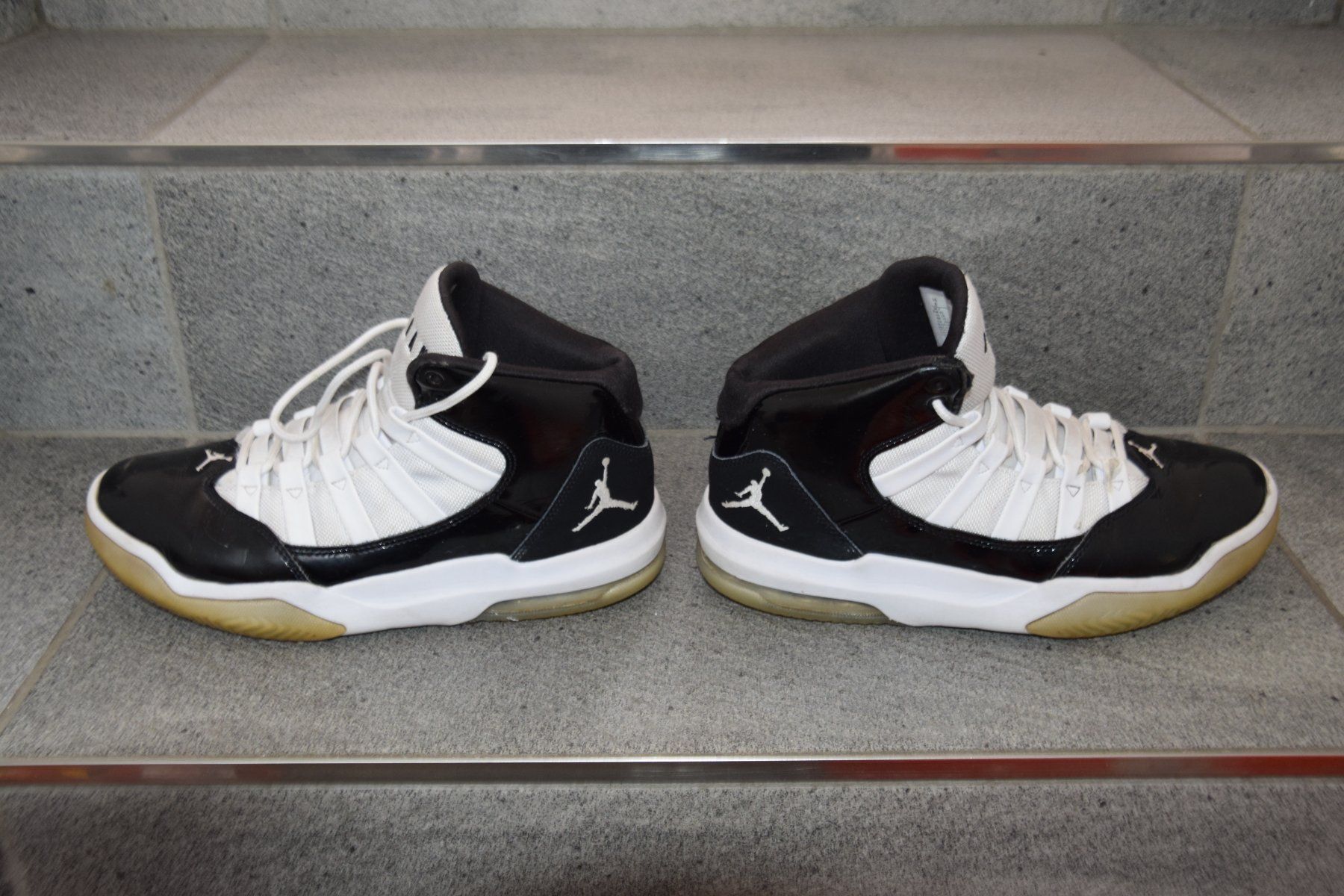 Jordan Scarpe da uomo: Air Jordan Max Aura Black & white gr. 41 – Usato da Mezzovico venduto da finsteraar 4