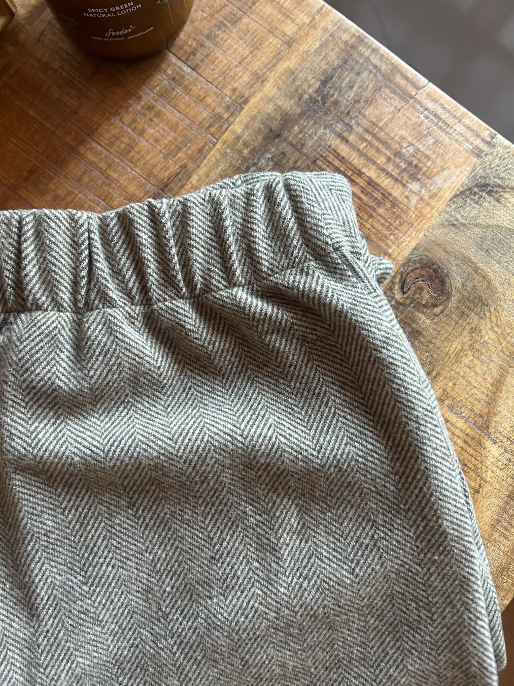 Pantaloni: Gwhite Wideleg Hose - Gr. 36 – Usato da Illnau venduto da Monkky 1