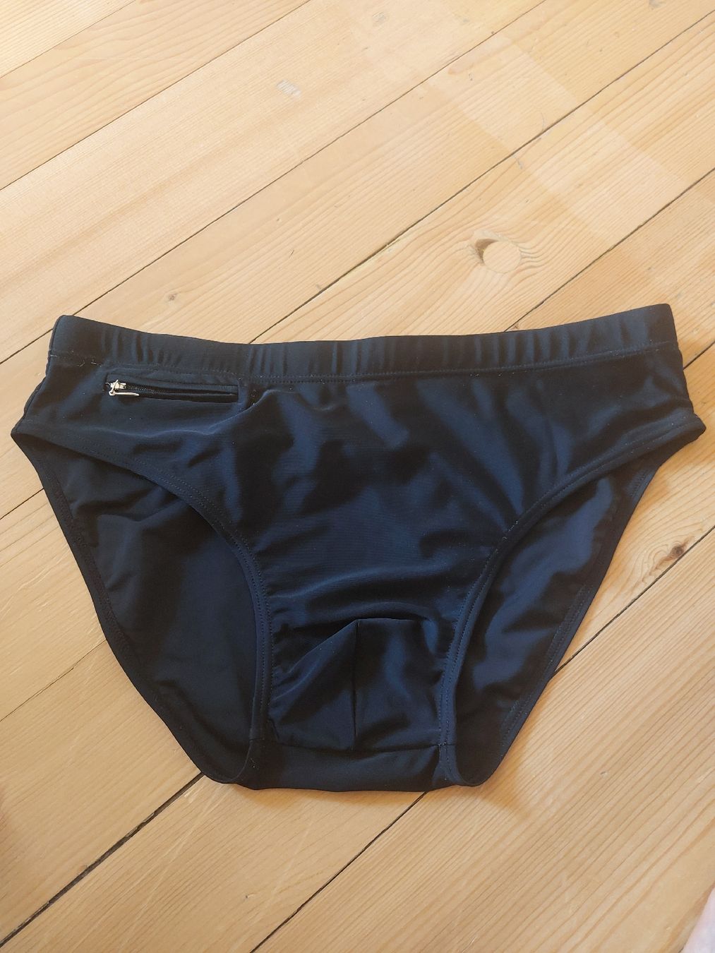 Costumi da bagno: Herren badehose Gr XL – Usato da Landquart venduto da Cedes 1