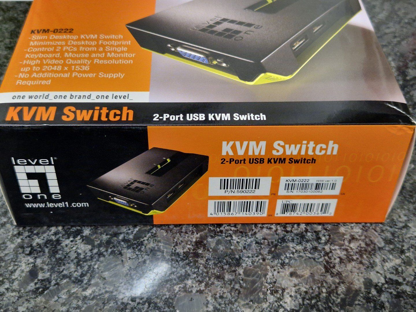 Hub & Switch: LevelOne KVM-0222 2-Port USB KVM Switch – Usato da Au ZH venduto da myamisumi 1