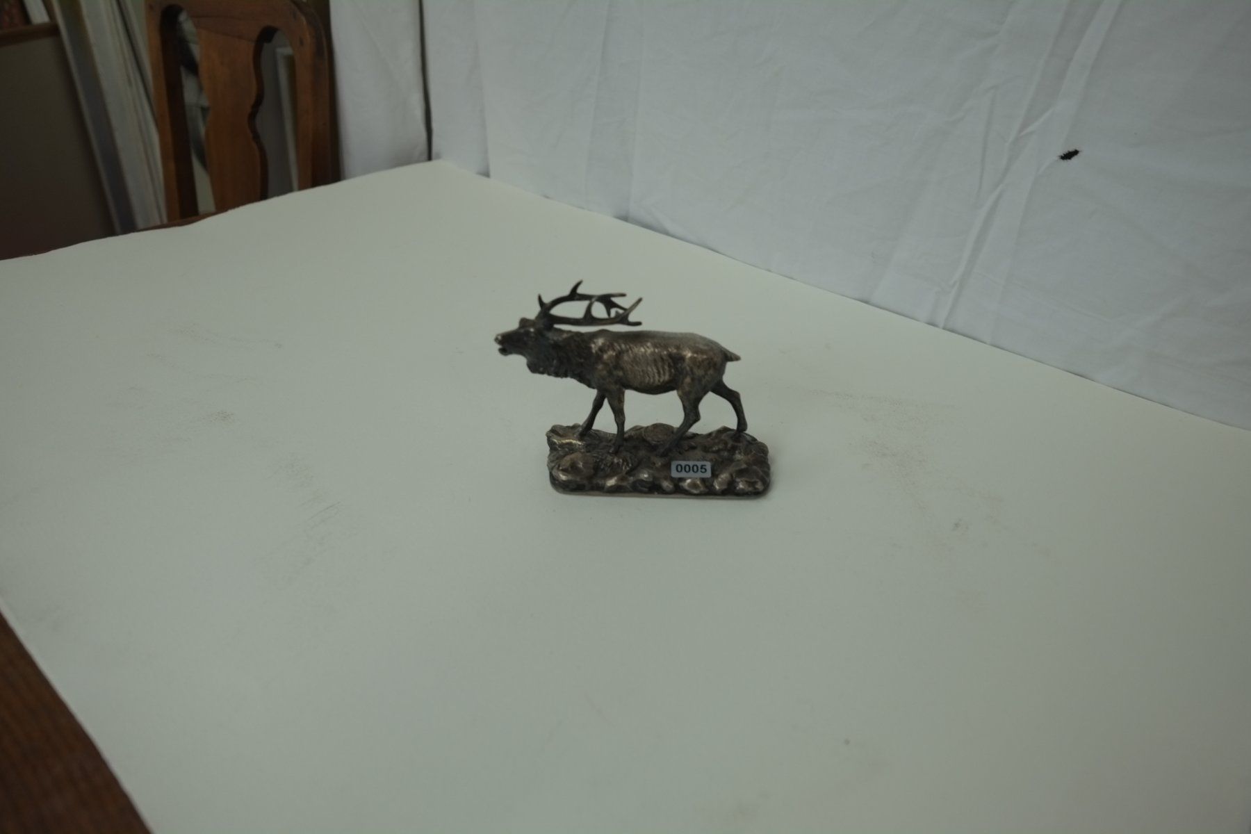 Statuette: Cerf bramant – Usato da Puidoux venduto da tasbiencompris 2