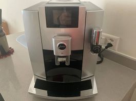 Jura E 8 Kaffevollautomat Top Zustand