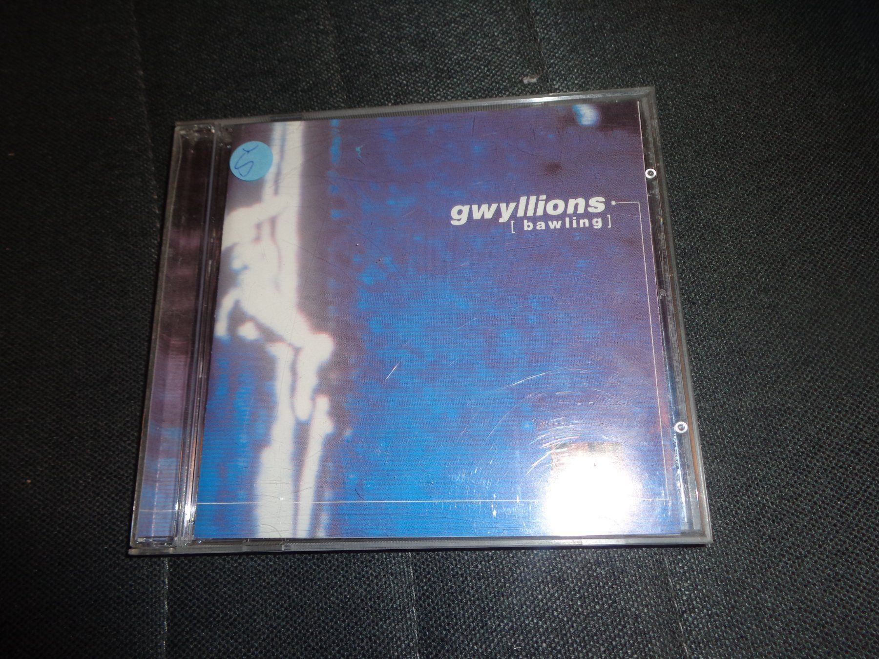 CDs: Gwyllions - Bawling CD – Gebraucht aus Olten von Disc-Ausverkauf