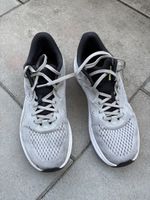 Puma Laufschuhe grau Grösse 43 sehr guter Zustand