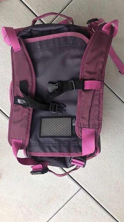 Sacs: Sac North Face XS Prune  – D'occasion à Belfaux par ann_mn5t 4