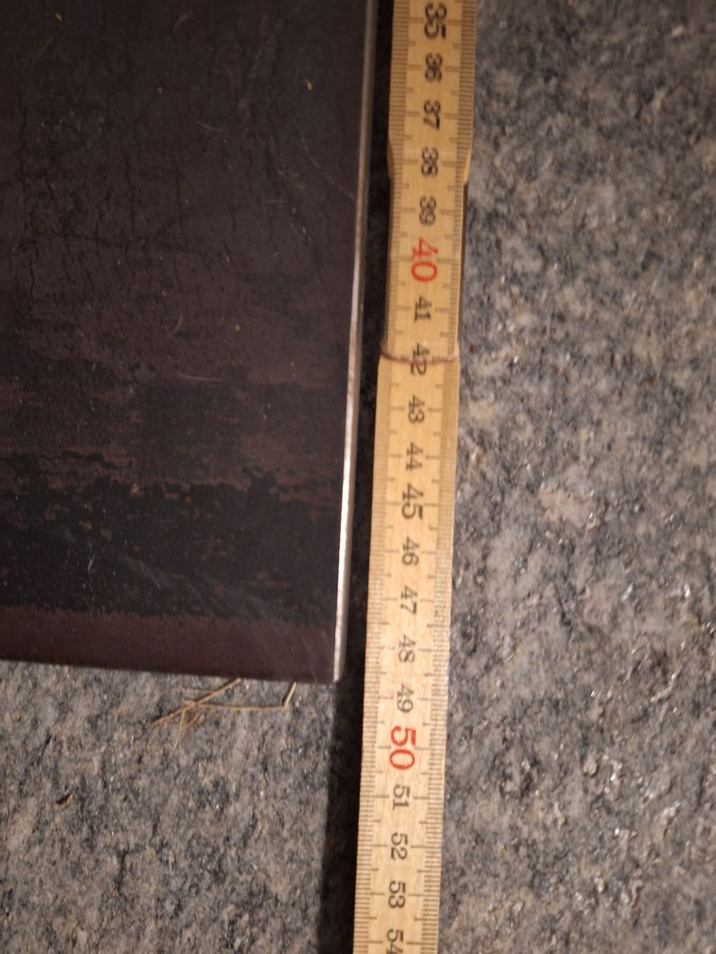 Sonstiges Mobiliar: Tischbein aus Holz und Metall – Gebraucht aus Rothenthurm von Michele_1967 5