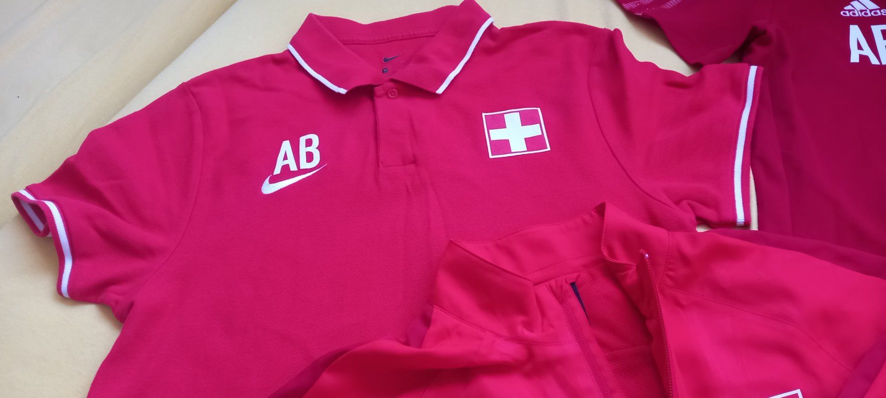 Nike Lotti di vestiti: Nike ,Adidas   M   Unisex – Usato da regensdorf venduto da nacobra 4