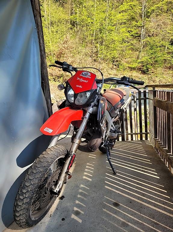 Strasse: Aprilia SX 50 – Gebraucht aus Sigriswil von FSLT99