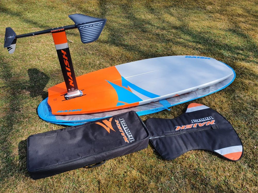 Windsurf-Foil-Set: Naish WS Hover 142l + Foil Naish Thrust