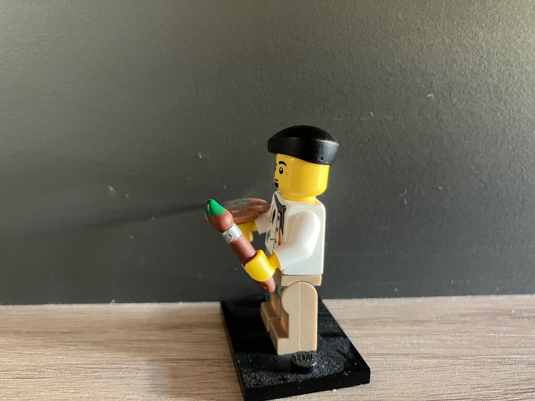 Lego Spielzeuge: LEGO Minifigures Series 4 - Artist – Gebraucht aus Eschenbach SG von inesundurs 2