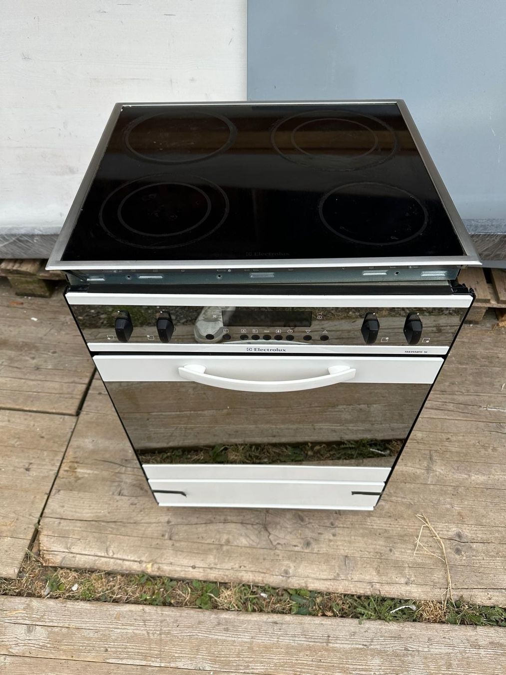 Electrolux Herde: Backofen mit Glaskeramik ELECTROLUX – Gebraucht aus Spreitenbach von Space_X
