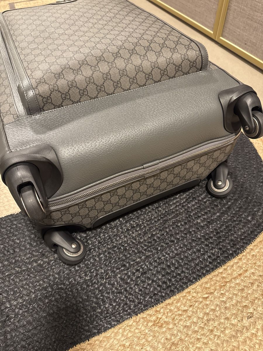 Gucci Reisekoffer: Valise GUCCI – Neu und originalverpackt aus Neuchâtel von BiMB00T 3