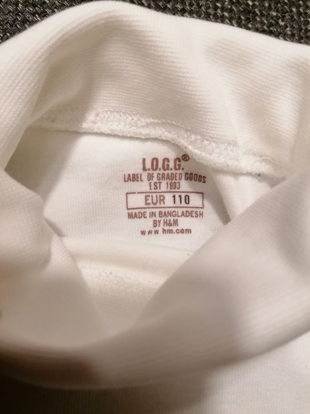 Maglioni & Felpe: Rollkragenpullover Gr. 110 – Usato da Büttikon AG venduto da Amineah 1