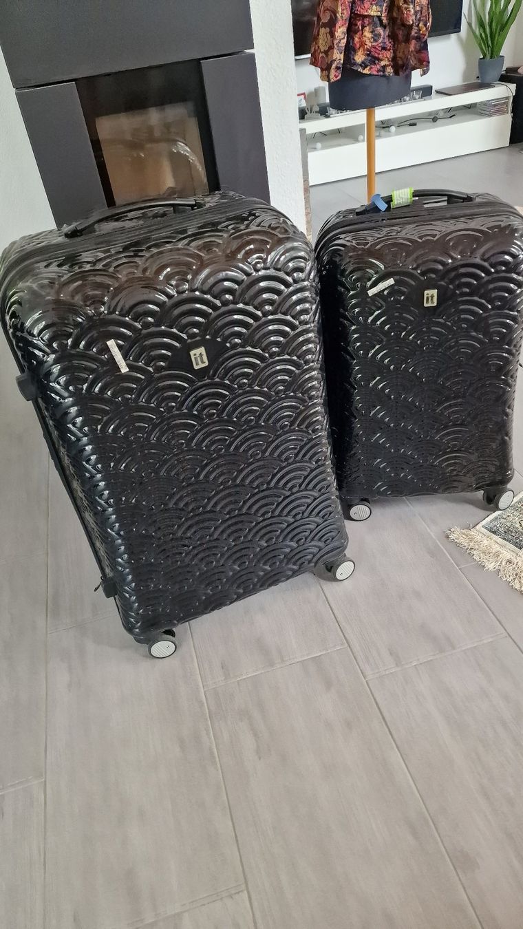 Valigie: Schönes Hartschalen-Koffer-Set – Usato da Wil  AG venduto da Kfloh