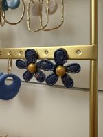 Handgemachte Blumen Ohrringe aus Resin