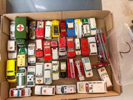 Spielzeugautos Matchbox Corgi usw