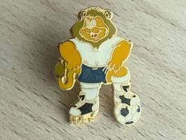 Pin WM USA94