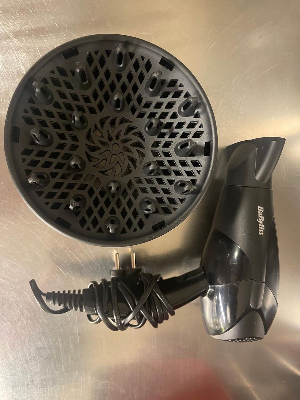 Asciugatrici: BaByliss Haartrockner und universeller Diffusoraufsatz – Usato da Zürich venduto da bra_5qlq