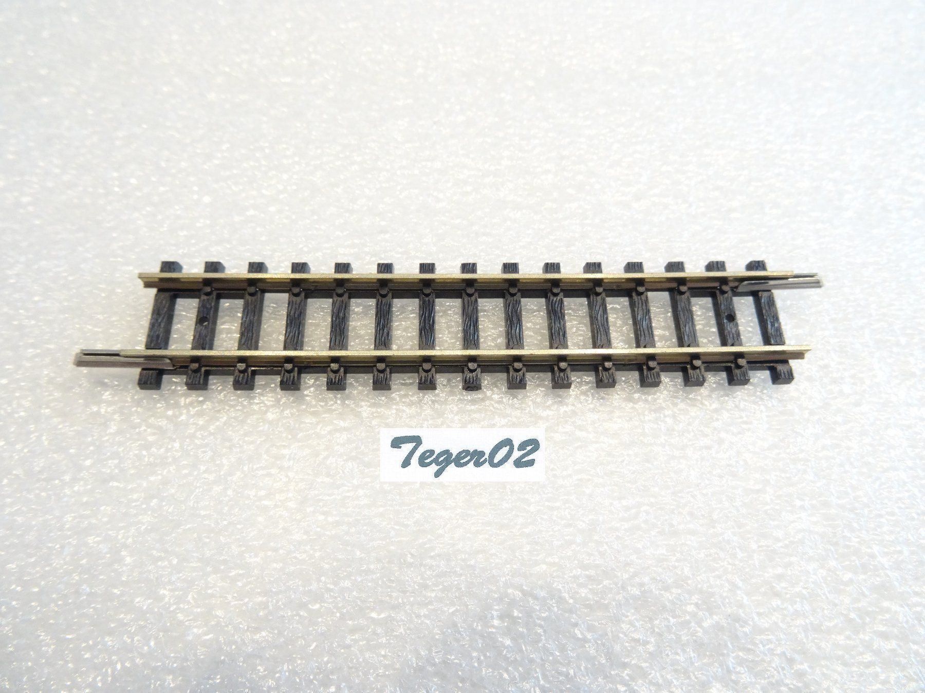 Trix Modellini di ferrovie: Minitrix. N-Spur 4905 Gleis gerade 76,3mm – Usato da Hochdorf venduto da Teger02