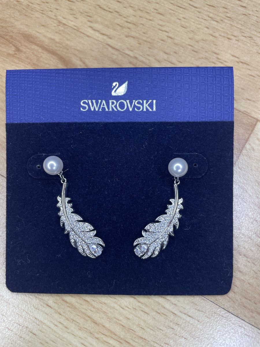 Swarovski Orecchini pendenti & Orecchini a lobo: Swarovski Ohrhänger Federn NICE – Nuovo (secondo la descrizione) da Goldach venduto da pikay