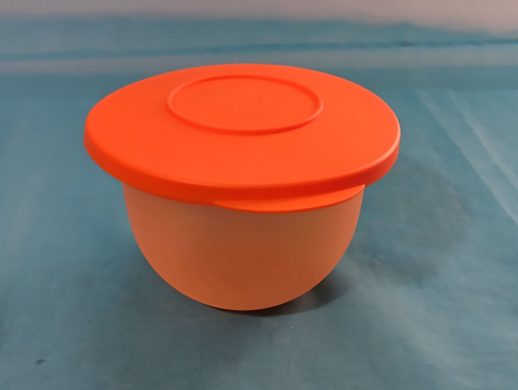 Tupperware Recipients et similaires: Tupperware Behälter, orange, 5.5dl – D'occasion à Bellach par JingleCherry 1