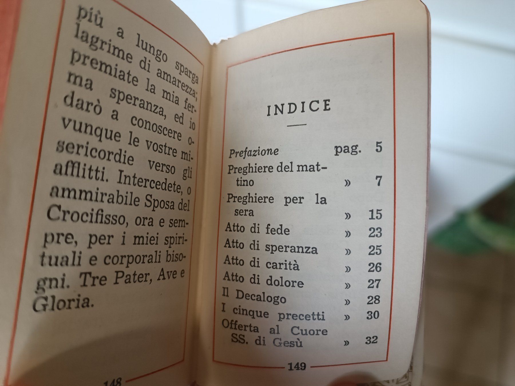 Libri: Libro di preghiere miniatura – Nuovo e nell'imballaggio originale da Genève venduto da Mercedest7 6