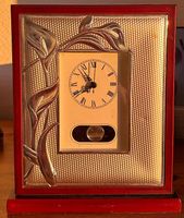 Uhr 