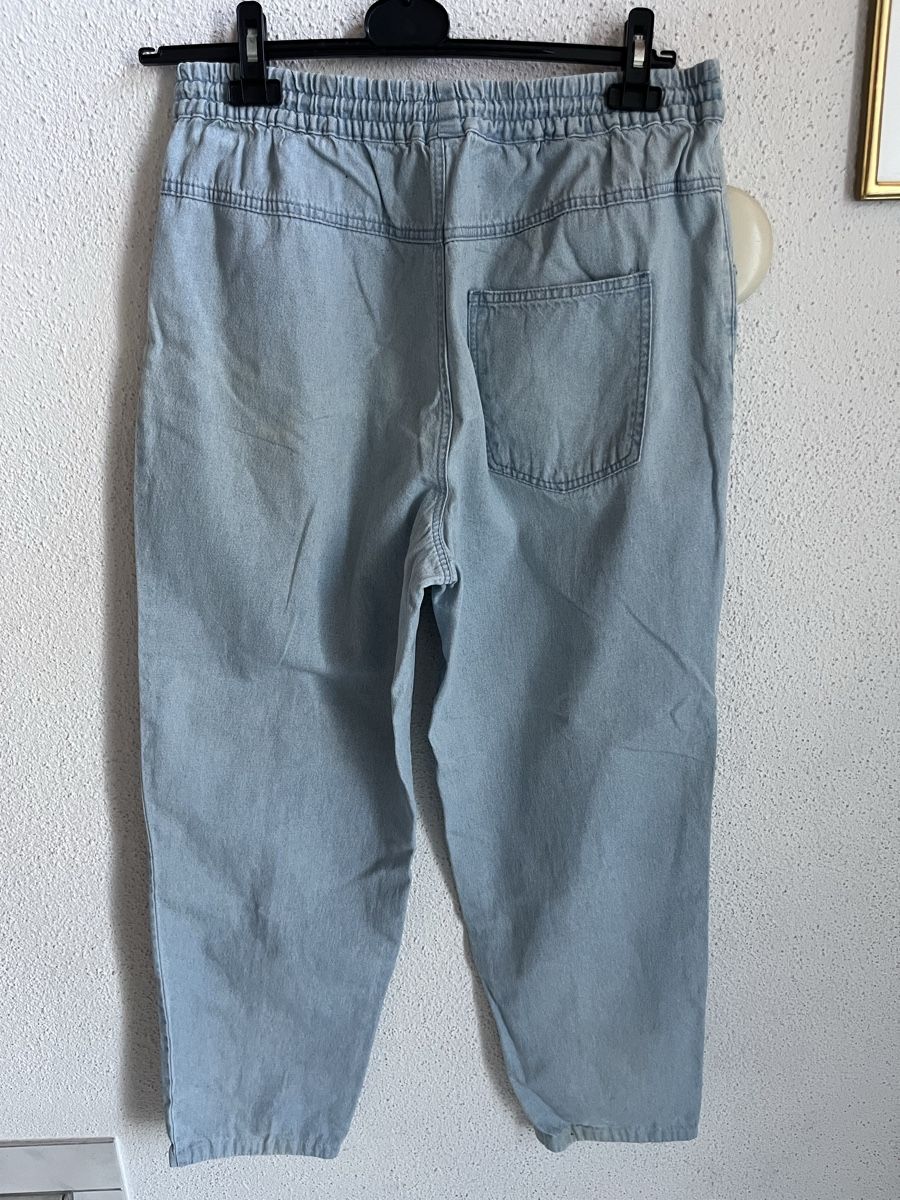 Jeans: Hellblaue Jeans – Gebraucht aus Jonschwil von Julie1696 1