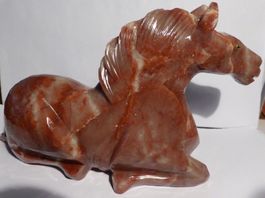 EINMALIGES ROTER JASPIS -PFERD-14 x 9,5 CM--VON HAND GEMACHT
