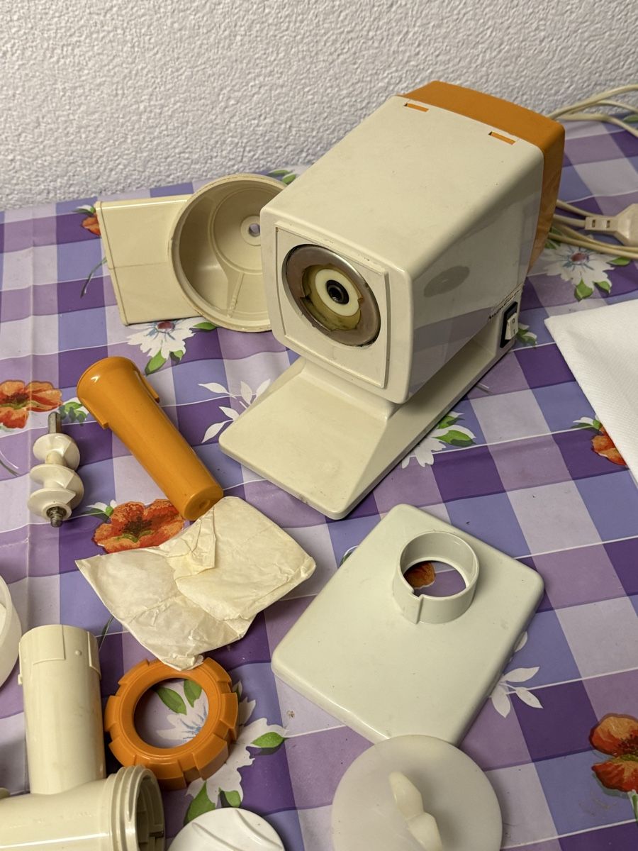 Elettrodomestici da cucina: Mulinex Robot Jenarette – Usato da Dietikon venduto da cuciolo77 6