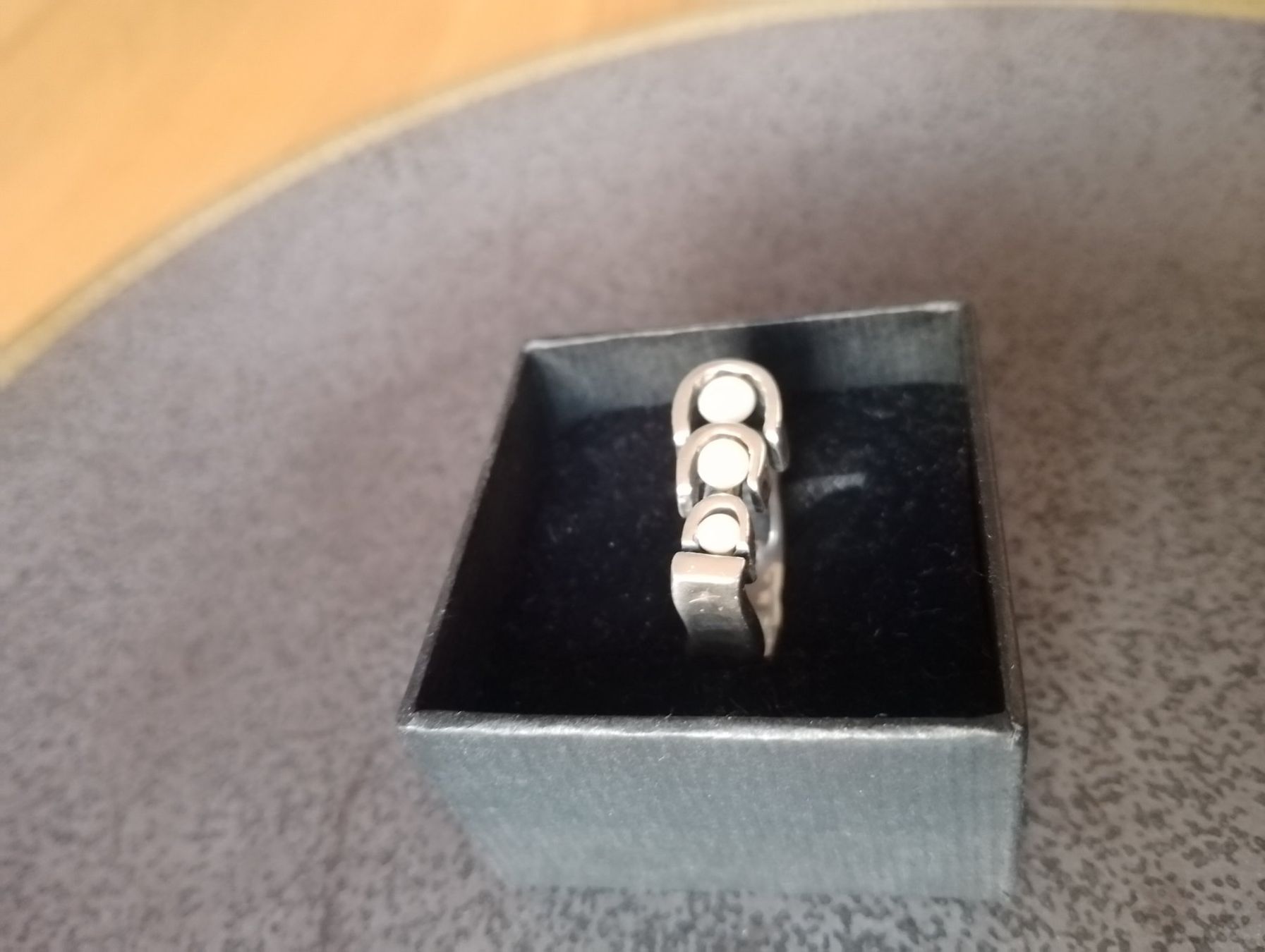 Anelli: Besonderer Silberring 925 mit Perlen – Usato da Luzern venduto da Seri4 6