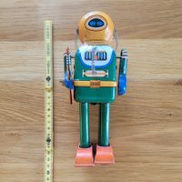 Robot Vintage en tôle à remontoir (env. 25cm)