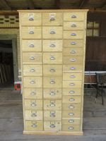 antiker Schubladenstock hoch