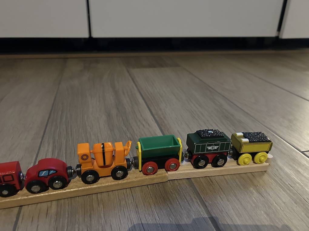Giocattoli: 10 Brio Eisenbahn Wagen – Usato da Willisau venduto da Geissbock11 2