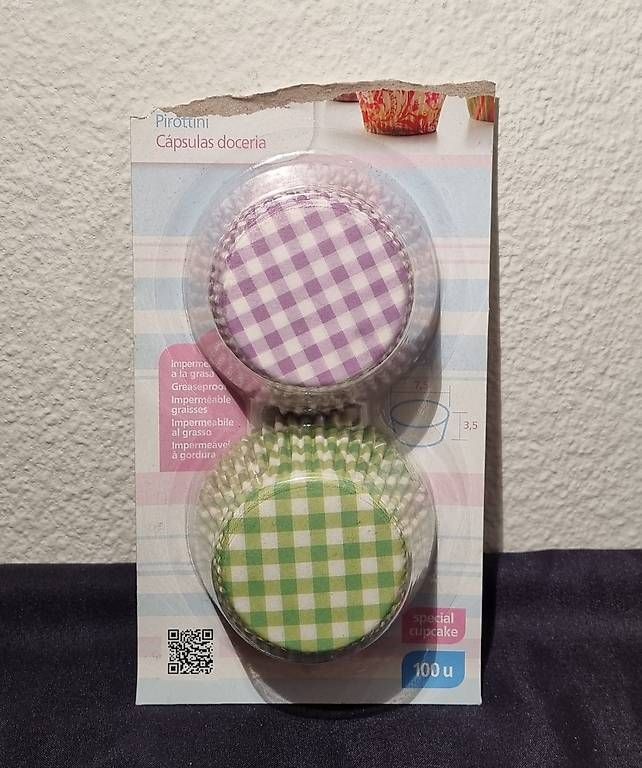 Teglie da forno: Back-Set - Muffinform + Deko & Papierförmchen – Usato da Allschwil venduto da BiHoh 3