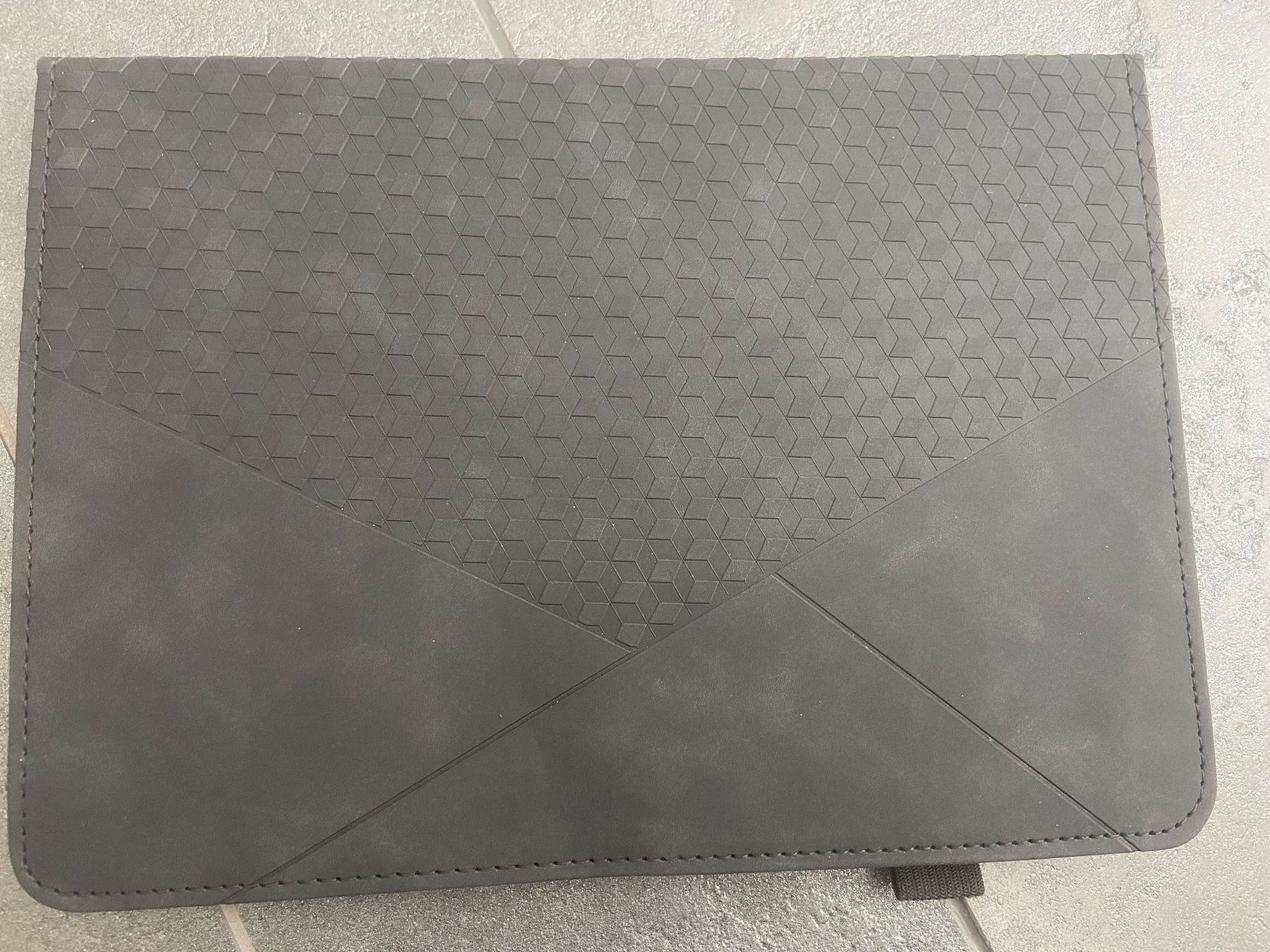 Covers & Taschen: Moderne iPad Hülle Etui schwarz – Neu und originalverpackt aus Pratteln von Miki_ 2