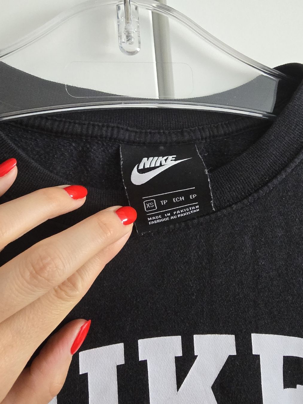 Nike Pullover & Sweatshirts: Nike Sweatshirt - Grösse XS – Gebraucht aus Rickenbach b. Wil von Kth_v8 1