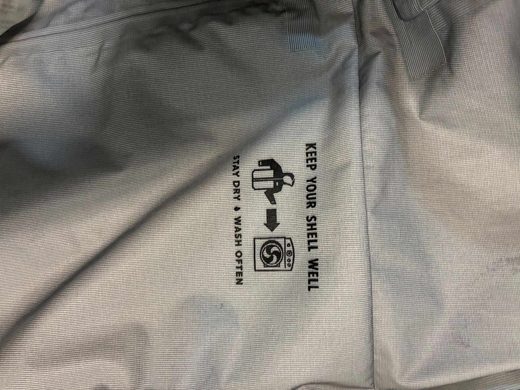 Patagonia Jacken: Patagonia Regenjacke Grösse M – Gebraucht aus Grenchen von apple84 4