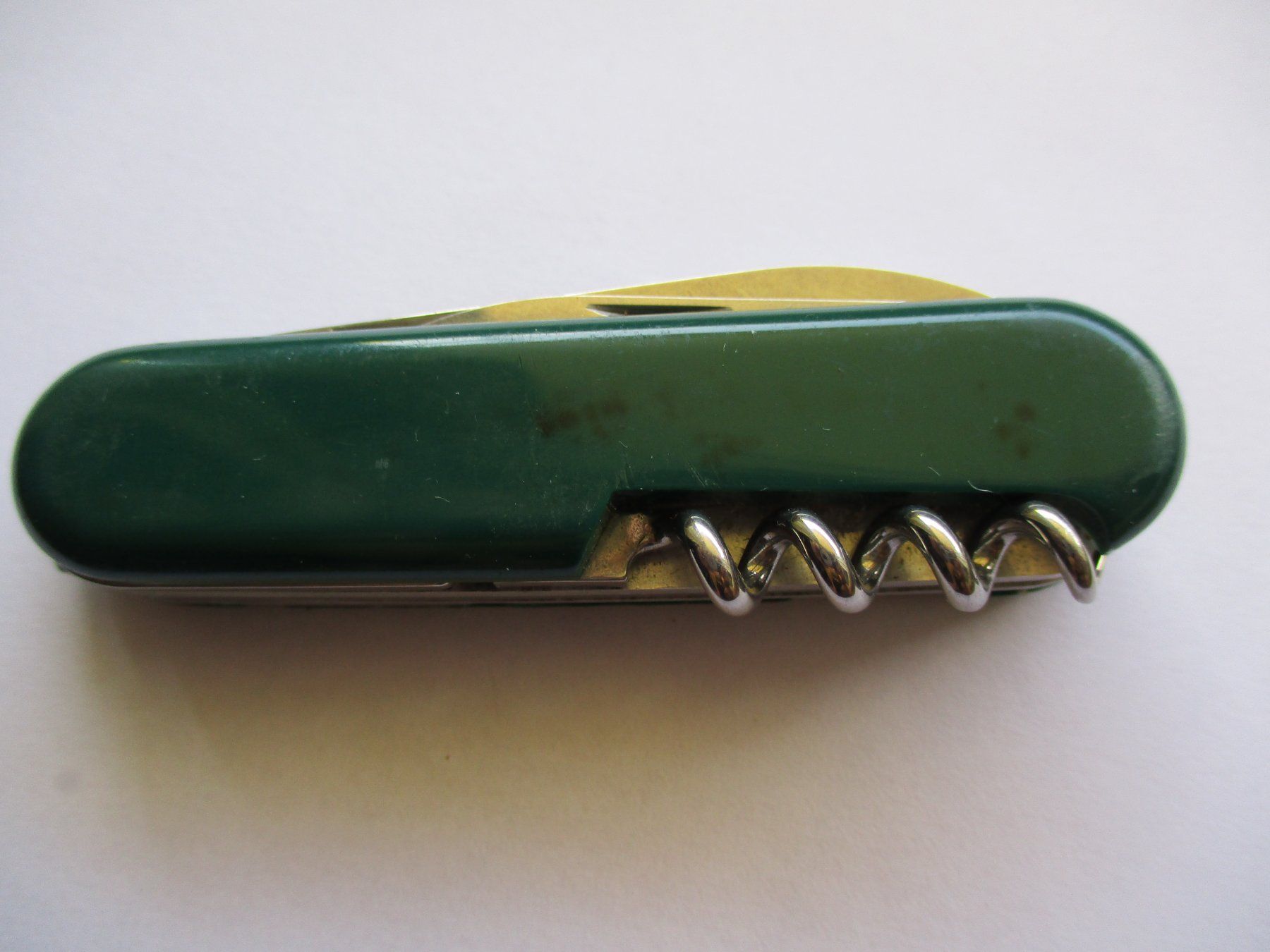 Wenger Taschenmesser: Couteau suisse Wenger vert – Gebraucht aus La Sarraz von vic_v6kz 4
