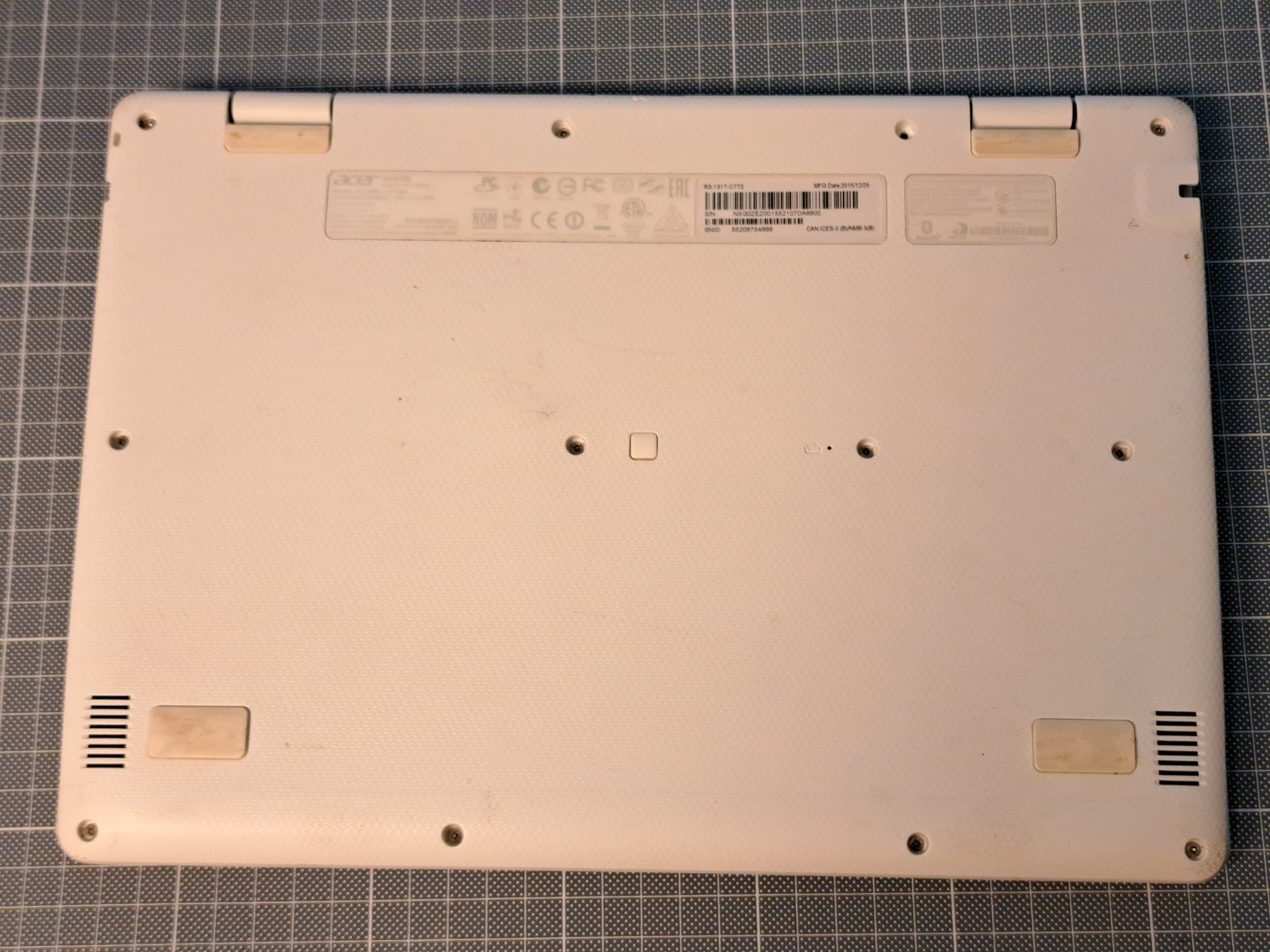 Acer Notebook: Acer Aspire R3-131T – Usato da Zürich venduto da duli1 4