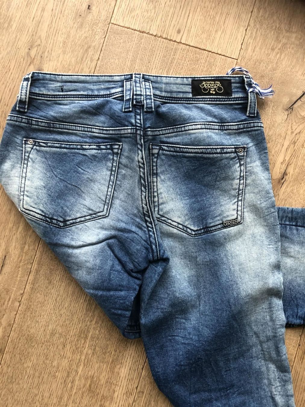 Le Temps Des Cerises Jeans: Jeans, Temps des Cerises --NEU--, 25 – Nuovo (secondo la descrizione) da Stettfurt venduto da outlet72 3